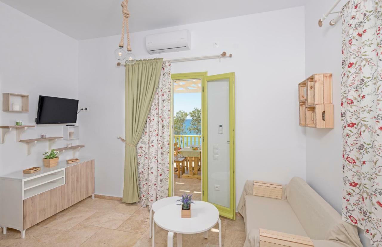 Parathinalos Beach House Livadi  外观 照片