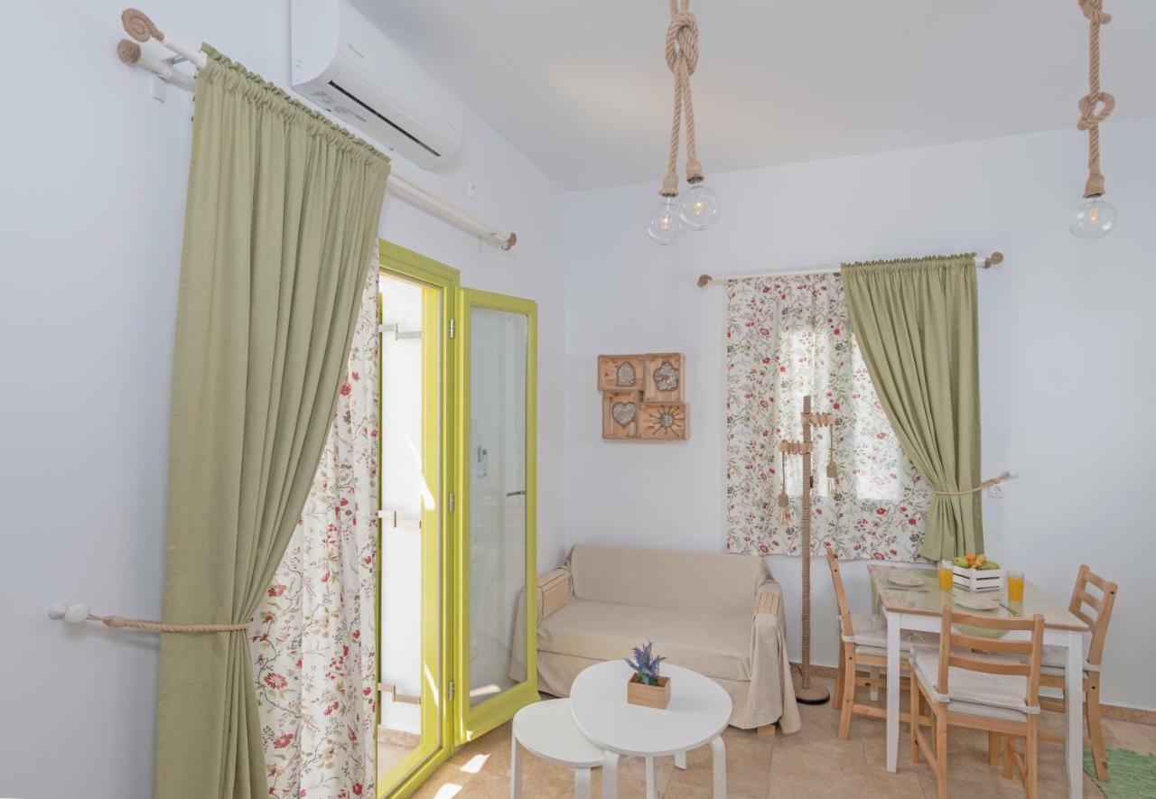Parathinalos Beach House Livadi  外观 照片